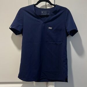 Figs Catarina One-Pocket Scrub Top